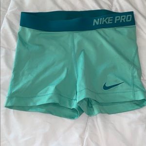 Nike spandex